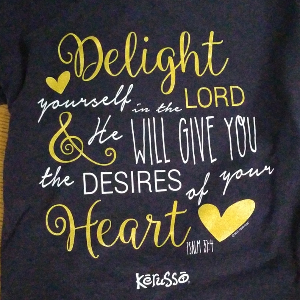 NWOT XL Women's t-shirt - Picture 3 of 5